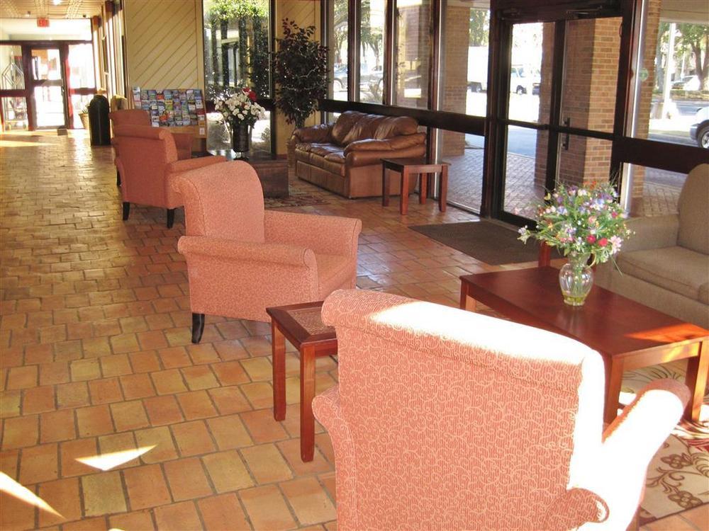 Rest And Relax Inn Pensacola Beltér fotó